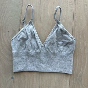 Alo grey sports bra